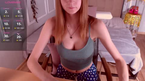 Snapshot of angelica_mrrr chatting on 12.08.24 Angelica online show from 12.08.24