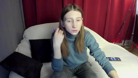 Snapshot of angelica_mrrr chatting on 03.11.25 Angelica online show from 03.11.25