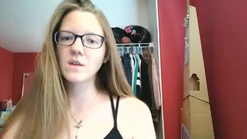 Snapshot of angelicangel3 chatting on 06.15.26 AngelicAngel online show from 06.15.26