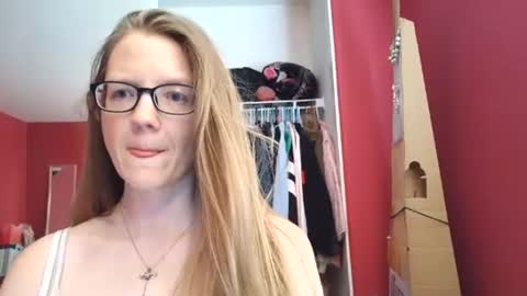 Snapshot of angelicangel3 chatting on 07.21.26 AngelicAngel online show from 07.21.26