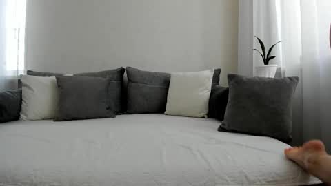 Angelica Rai online show from 12.20.25