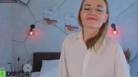 Snapshot of angelina_relax chatting on 02.12.26 Angelina online show from 02.12.26