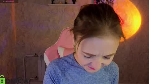 Snapshot of angelina_relax chatting on 03.04.26 Angelina online show from 03.04.26