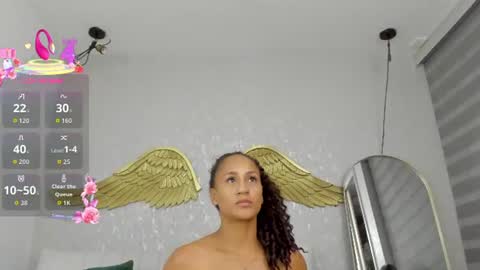 Snapshot of angelina_ruspoli chatting on 06.24.26 Angelina online show from 06.24.26