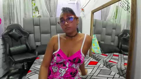 AngelinaMurphy online show from 11.21.25