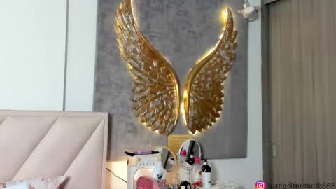 Angeline Smith  online show from 02.03.26