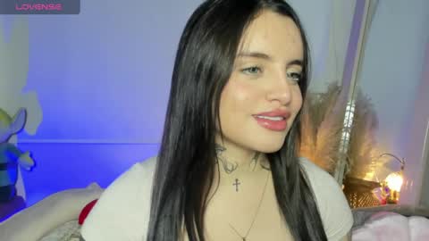 Angeline Smith  online show from 06.06.26
