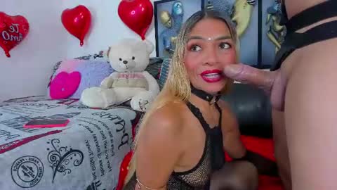 Snapshot of angeline_focus chatting on 06.24.26 ANGELINE YAMPOLL online show from 06.24.26