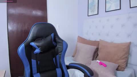 Snapshot of angeline_lara chatting on 02.23.26 Angeline Lara online show from 02.23.26