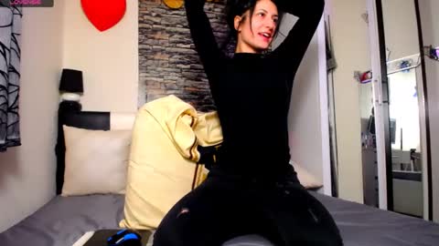 Angelique. Lets catch fire with pleasure and float in relaxation online show from 02.23.25