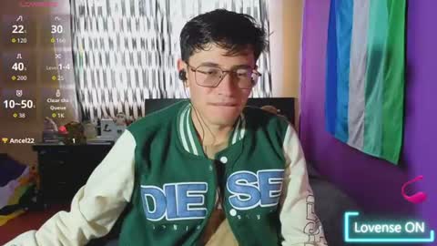 Snapshot of angelito18_twink chatting on 06.21.26 Angel online show from 06.21.26