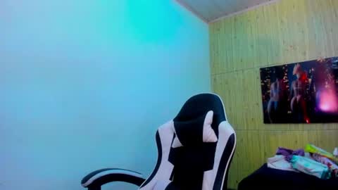 Angell cooper8 online show from 07.10.26