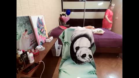 angelleah online show from 09.17.25