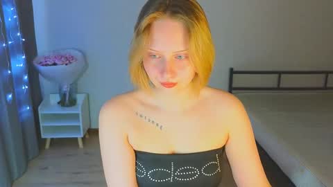 Cutie online show from 11.06.25