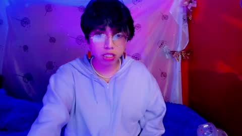 Snapshot of angellonfire chatting on 12.02.24 Angel  online show from 12.02.24