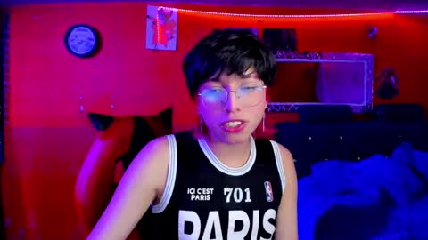 Snapshot of angellonfire chatting on 03.09.25 Angel  online show from 03.09.25