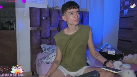 Angelo I work from home this is my room  online show from 01.25.25