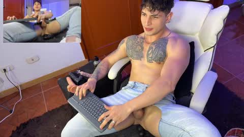 Snapshot of angeloferro1 chatting on 12.19.24 Angelo Ferro online show from 12.19.24