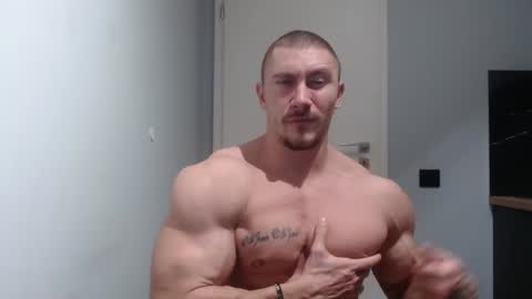  ------- SEX SHOW WITH GUYS AND GIRLS  MUSCLE SHOW online show from 12.04.24