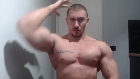  ------- SEX SHOW WITH GUYS AND GIRLS  MUSCLE SHOW online show from 12.07.24
