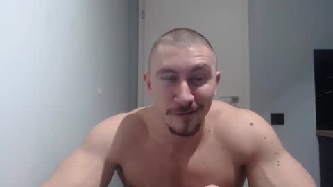  ------- SEX SHOW WITH GUYS AND GIRLS  MUSCLE SHOW online show from 02.19.25