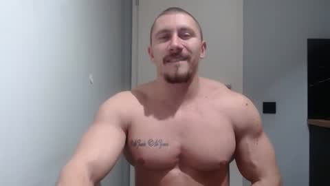  ------- SEX SHOW WITH GUYS AND GIRLS  MUSCLE SHOW online show from 03.03.25