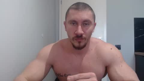  ------- SEX SHOW WITH GUYS AND GIRLS  MUSCLE SHOW online show from 03.11.25