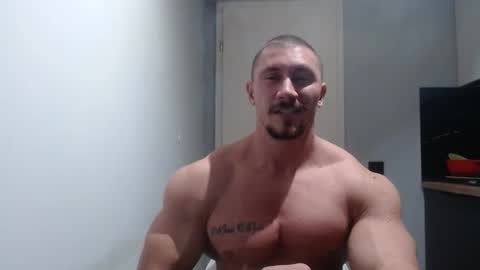  ------- SEX SHOW WITH GUYS AND GIRLS  MUSCLE SHOW online show from 11.13.25