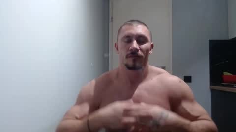  ------- SEX SHOW WITH GUYS AND GIRLS  MUSCLE SHOW online show from 11.15.25