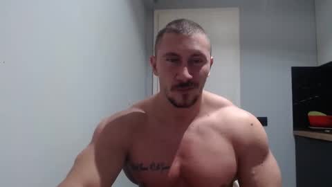  ------- SEX SHOW WITH GUYS AND GIRLS  MUSCLE SHOW online show from 11.29.25