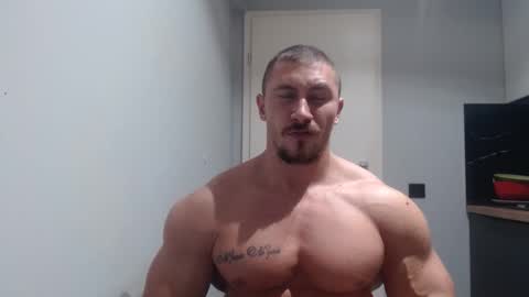  ------- SEX SHOW WITH GUYS AND GIRLS  MUSCLE SHOW online show from 12.04.25
