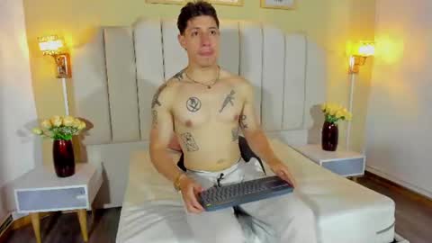 Angel Beaumont online show from 07.15.26