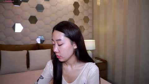 Snapshot of angelshy_ chatting on 09.14.25 angelshy_ online show from 09.14.25