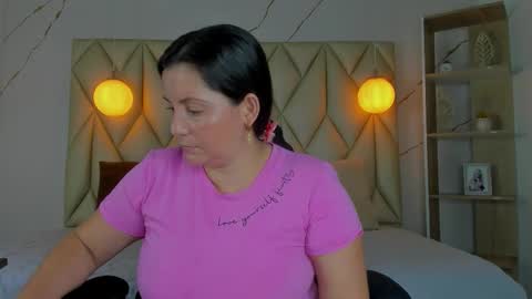 ANGIE online show from 11.09.25