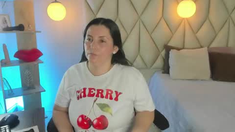 ANGIE online show from 05.10.26