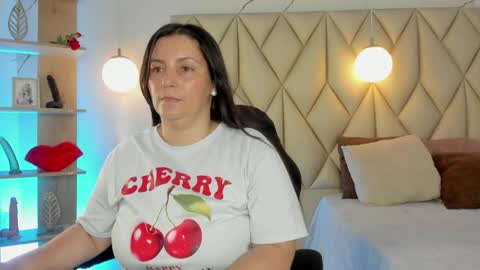 ANGIE online show from 06.01.26