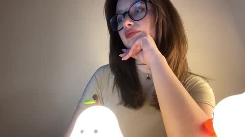 Lisa online show from 09.14.25