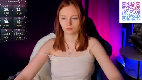 Snapshot of angelwise chatting on 01.08.26 angelwise online show from 01.08.26