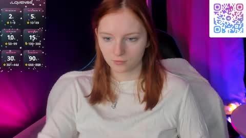 Snapshot of angelwise chatting on 01.12.26 angelwise online show from 01.12.26