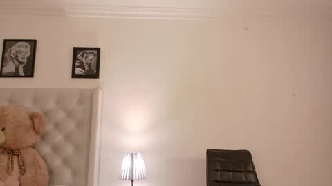 Angely  online show from 04.21.26