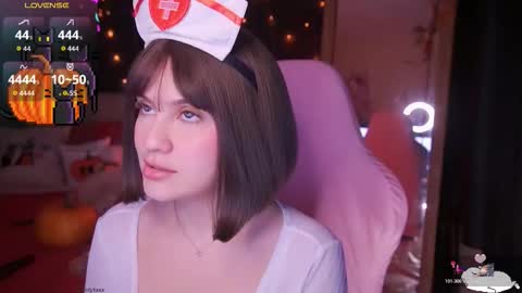 Snapshot of angelytaxx chatting on 11.20.25 Angel online show from 11.20.25