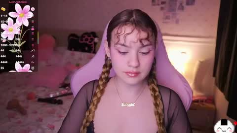 Snapshot of angelytaxx chatting on 03.31.26 Angel online show from 03.31.26