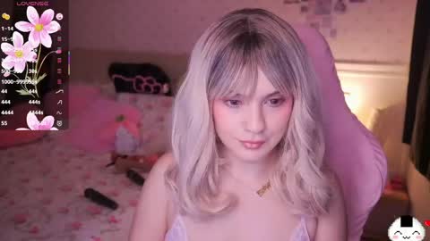 Snapshot of angelytaxx chatting on 04.10.26 Angel online show from 04.10.26