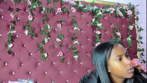 Anyega online show from 04.17.26