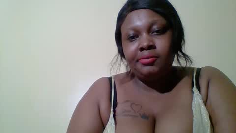 Snapshot of angienew chatting on 10.31.25 Angie online show from 10.31.25