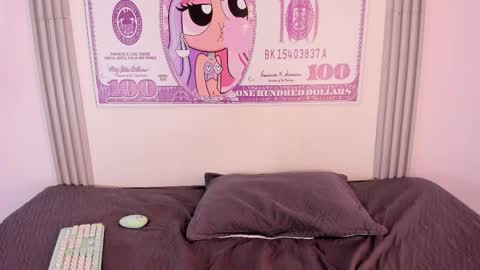 Snapshot of angy_avila chatting on 12.23.25 angy_avila online show from 12.23.25