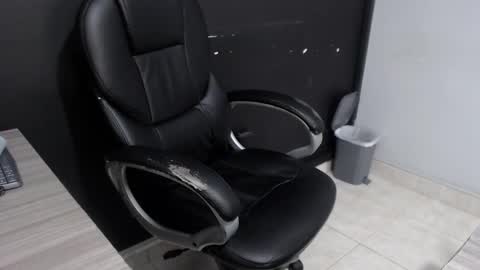 angy online show from 10.31.25