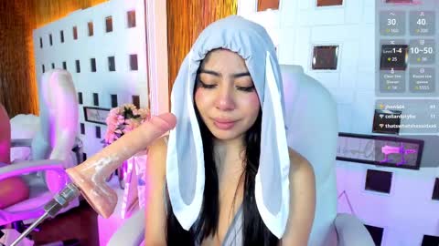 aniie_west online show from 03.01.25