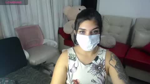 Snapshot of aniisaalii chatting on 06.10.26 Anissa online show from 06.10.26
