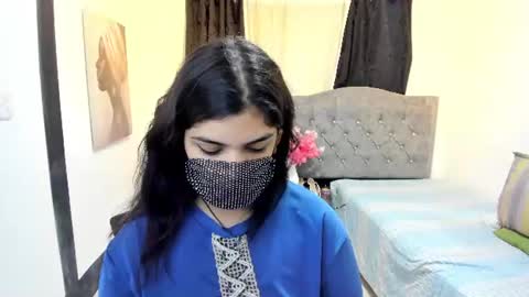 Snapshot of aniisaalii chatting on 06.30.26 Anissa online show from 06.30.26